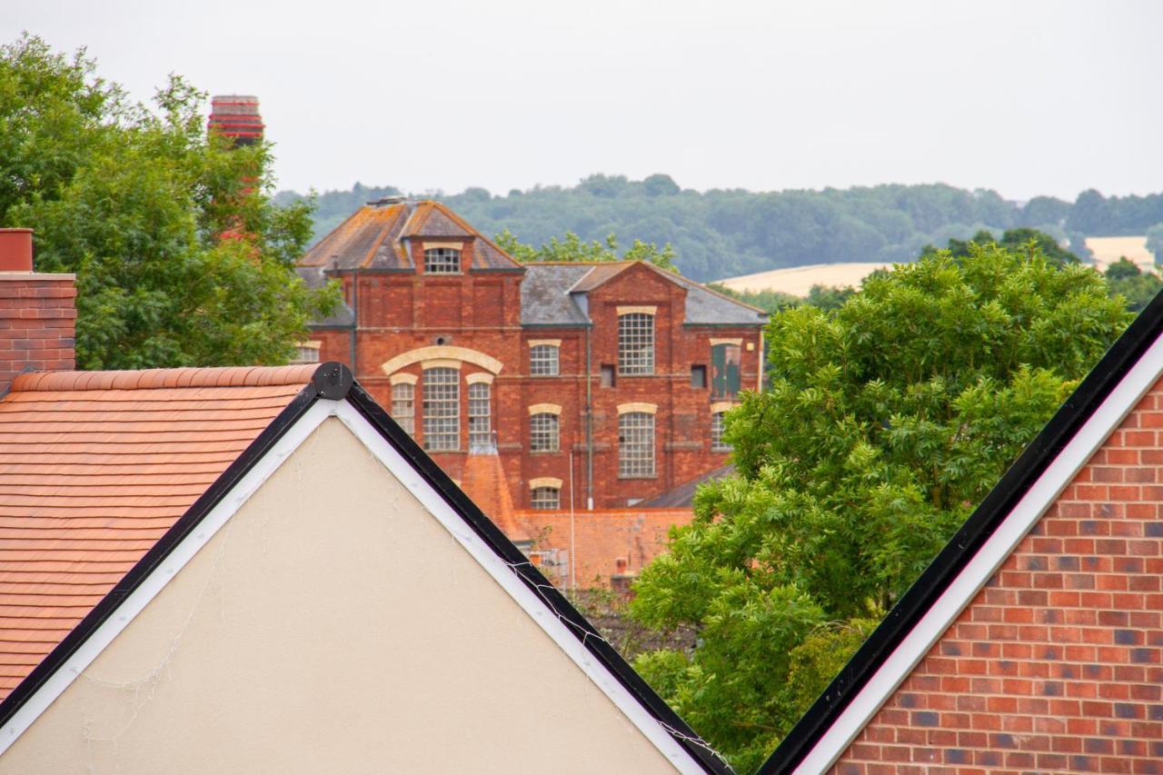 She'S Electric Villa Blandford Forum Exterior photo